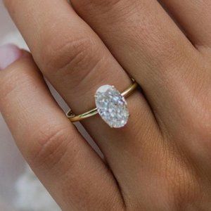 Certified 3.5 ct. t.w. Moissanite Diamond Oval Crushed Ice 10K Yellow Gold Ring